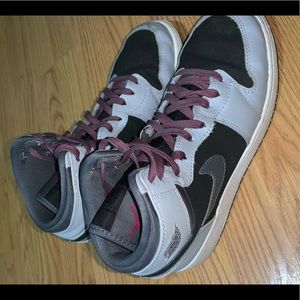 Jordan 1 Black/Grey/Maroon